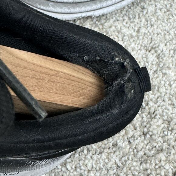 Hoka One One Womens Bondi 8 1127952 BWHT Black Running Shoes Sneakers Size 10 B - Picture 9 of 11